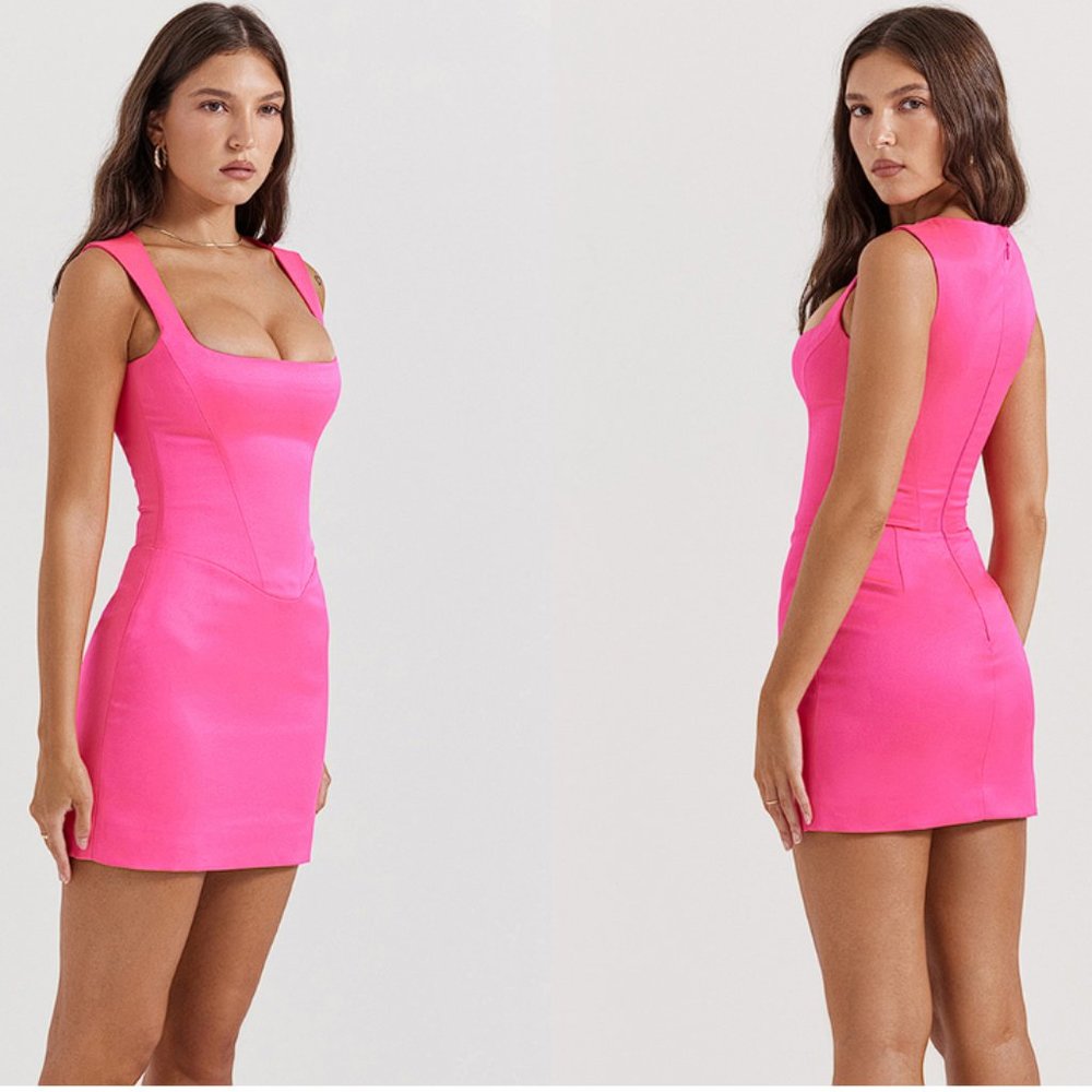 HOUSE OF CB 'Enya' Fuchsia Corset Mini Dress NWOT - Picture 4 of 8